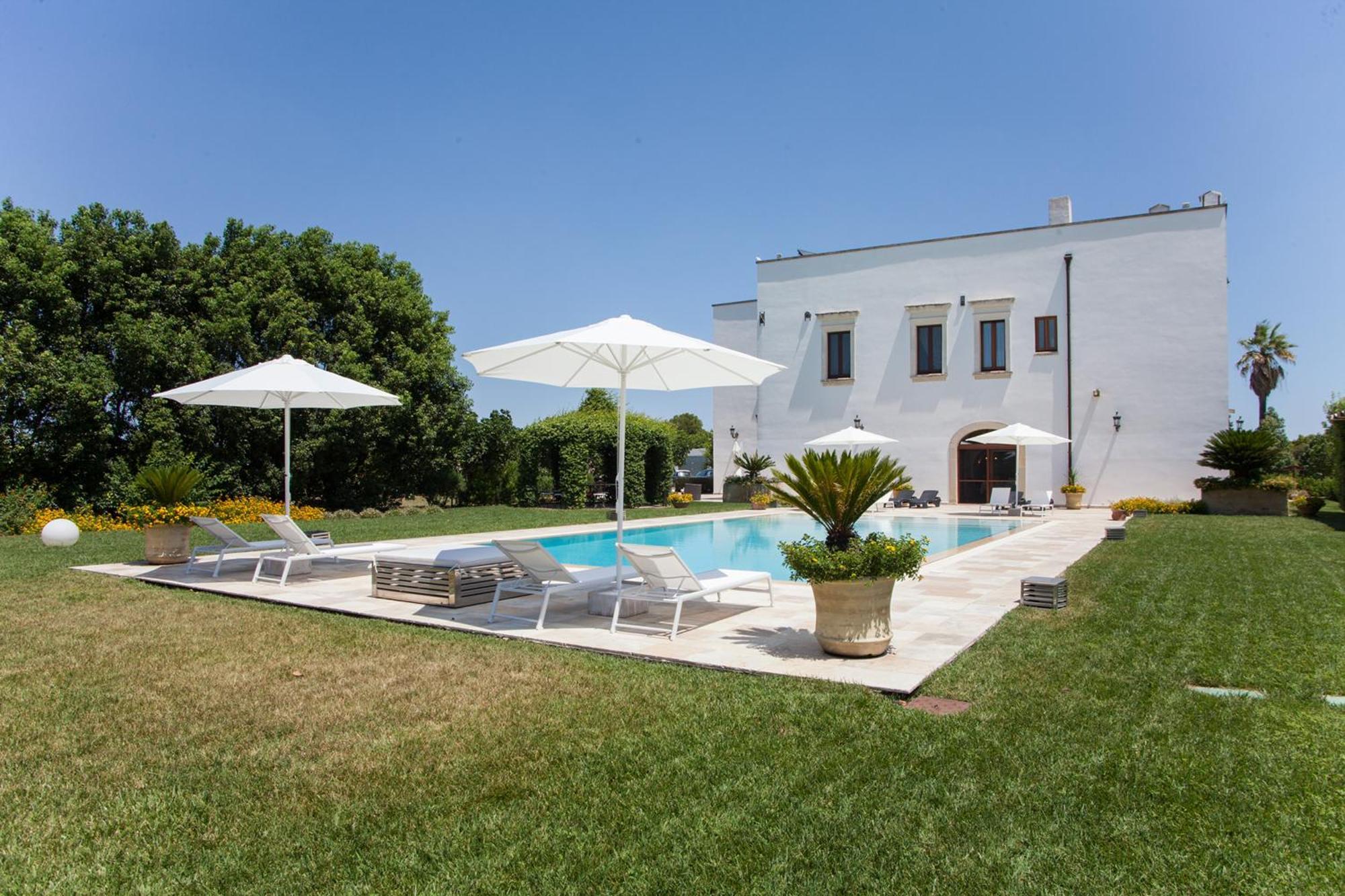 Villa Maxima Privacy And Pool - Happy Rentals Galatina Exterior foto