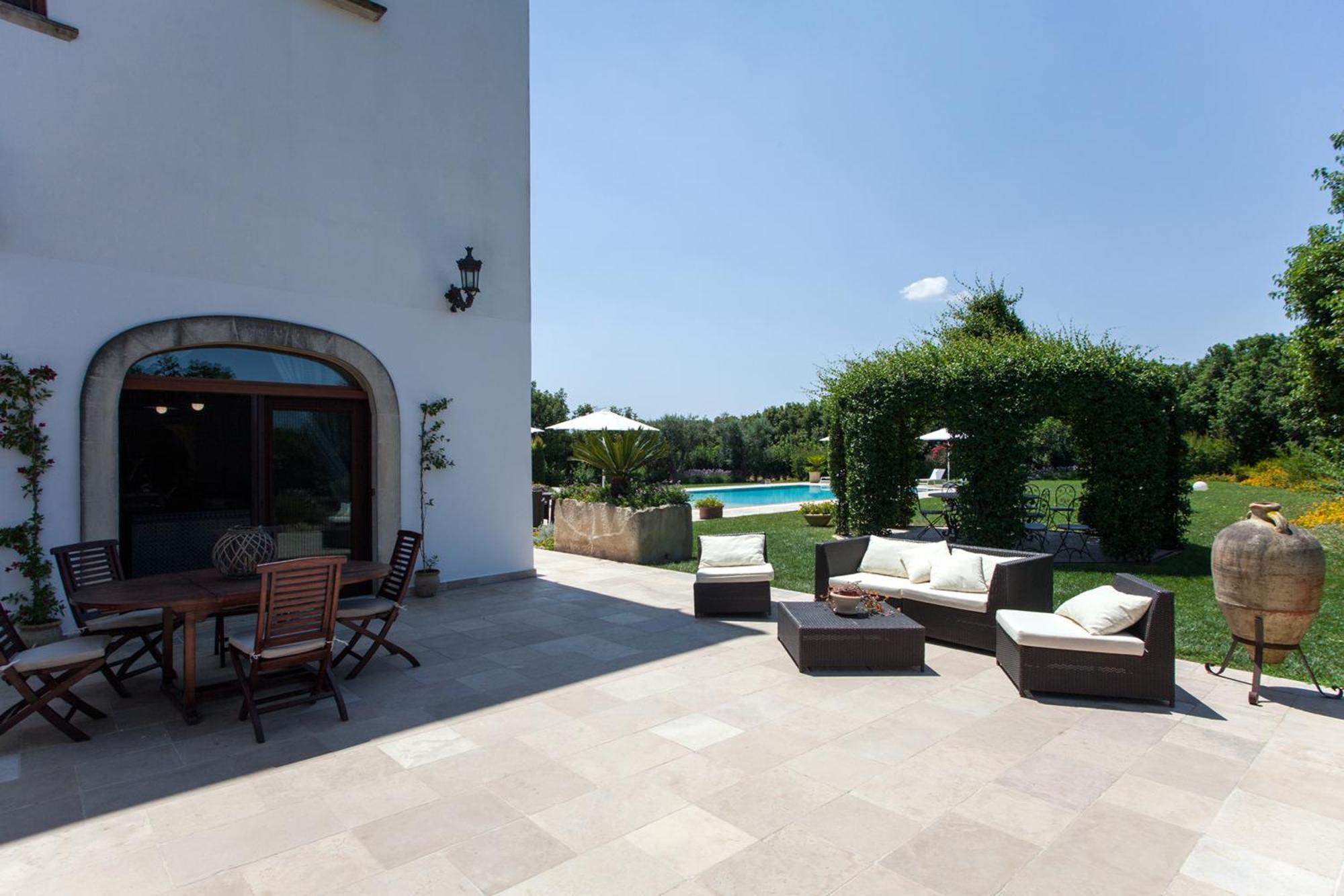 Villa Maxima Privacy And Pool - Happy Rentals Galatina Exterior foto